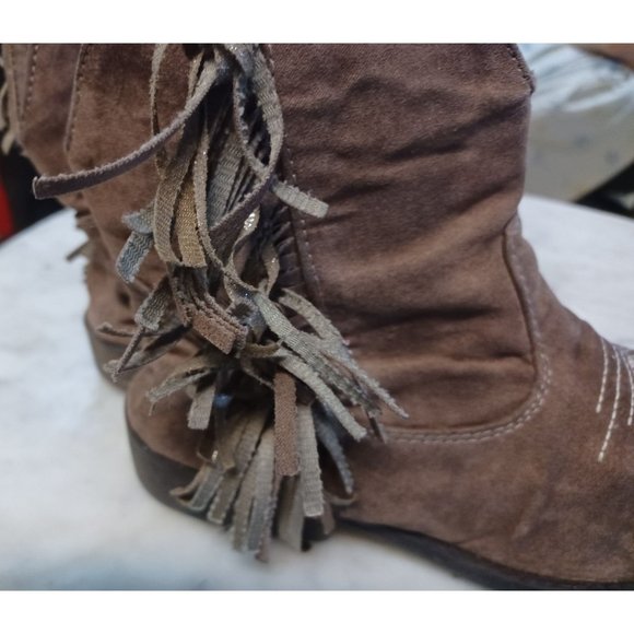 Faux Suede Little Girls Boots Dark Tan SZ 2D - Picture 2 of 4